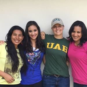 Meet your Posher, Candice